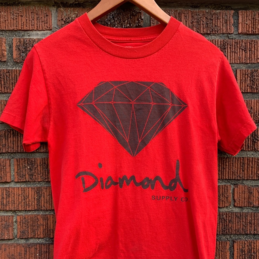 Diamond Logo T-Shirt - Size Small - 7/10
